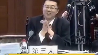 بمجرد أن أفكر في أنني سأهذي بعد قليل، أشعر بالرغبة في الضحك...