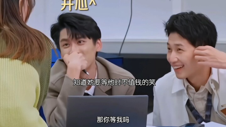 Turns out, the cool guy has been secretly and straightforwardly crushing on Chen Guagua this whole t