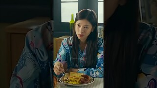 She’s so done with him😂😅 sc:whjscenes #shorts #kdrama #jungsomin #kanghaneul #lovereset