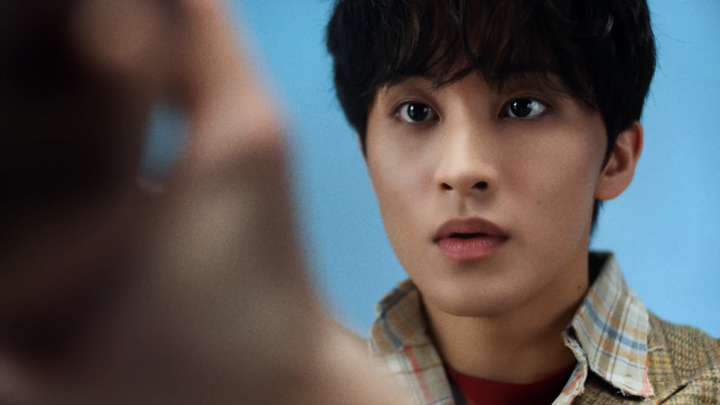 Lee Mark's New Solo Song 200 MV Released