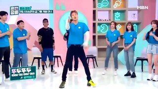 190525 WINNER HOONY dancing to girlgroups: Itzy's Dalla Dalla, BP's Ddu du ddu du, Lovelyz's Ah Choo