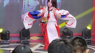 广州奥妙祭小缘跳舞