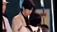 The latest Reuters footage is so sweet!!!