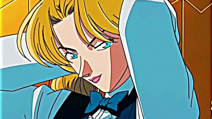 The only person who can play with Gin is probably Vermouth.