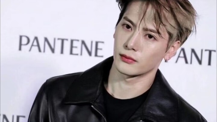 หวังเจียเอ่อร์เป็นหนุ่มหล่อระดับไหนกันนะ?