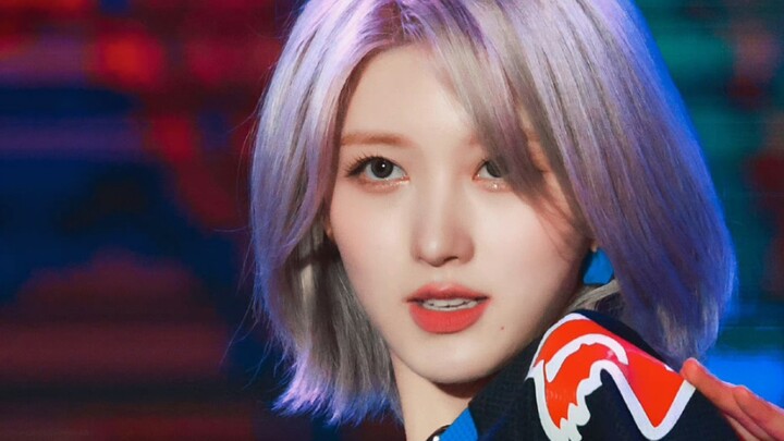 Female idols with average builds who work hard to manage their figures (career-oriented female idols