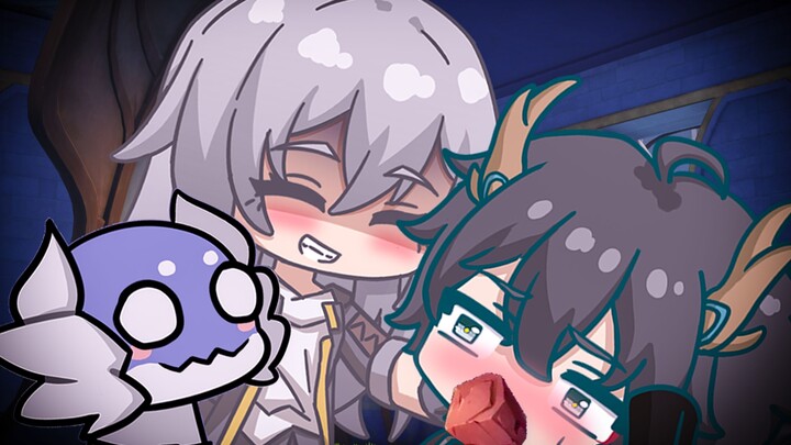 “Hehehe, Danchen the little snack thief, hehehehehehe!!!”