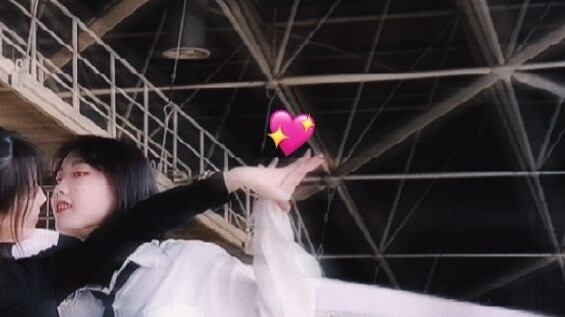 Pembuat onar | Tiga kalimat yang membuat gadis manis menjadi pria tangguh bagiku [Orange in Orange]