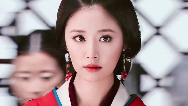 It’s all about being a Mary Sue—a total heartthrob that everyone just can’t help but love—so, how do