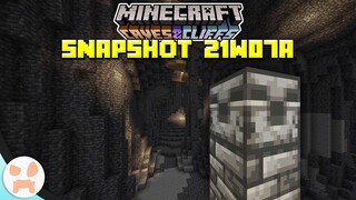 BRAND NEW GRIMSTONE + BIG ORE CHANGES! | Minecraft 1.17 Caves and Cliffs Snapshot 21w07a