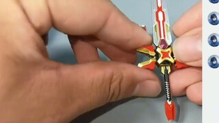 [Small shop bullies customers] Spend money and get scolded