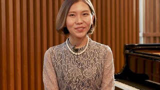 World-class pianist Ms. Ai Mi Kobayashi performs the piano sonata "Moonlight Sonata"