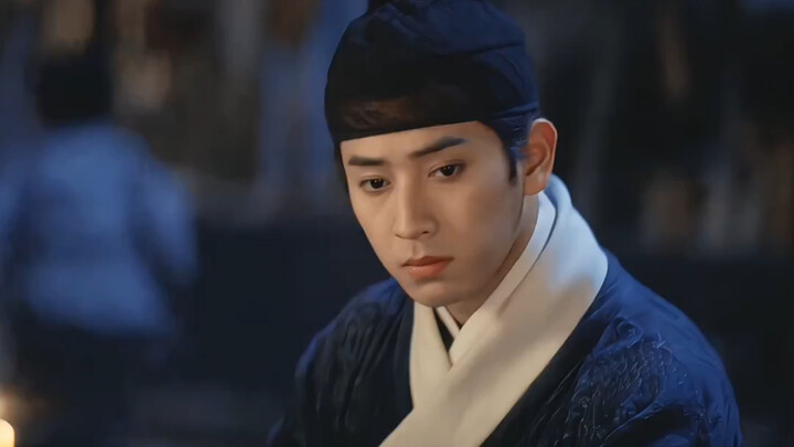 لا بد أنها انتقلت من عام 2023 إلى الماضي.