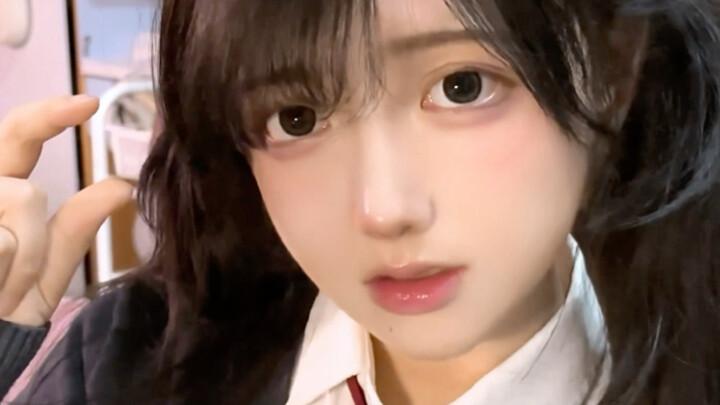 Our relationship is like a clucking chicken ⚡