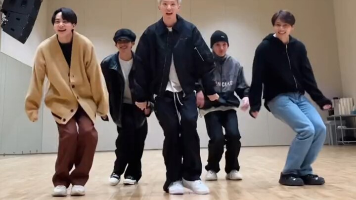 ? When did this person cover "Sister, You're So Beautiful!"