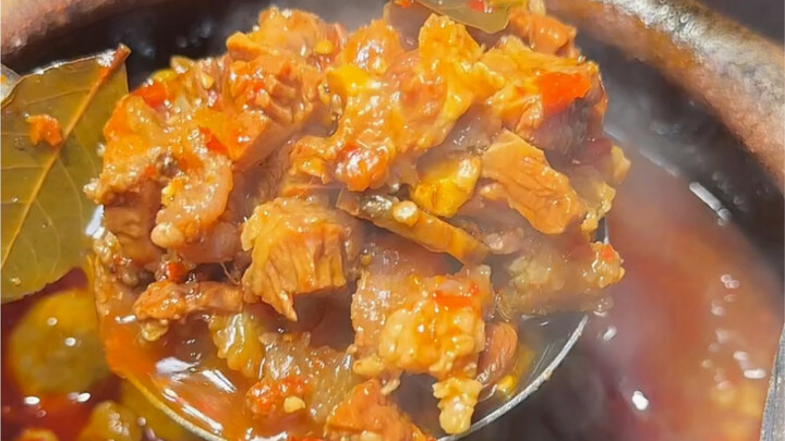真红烧牛肉排骨面吃过吗？