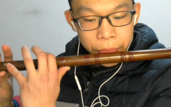 菊 次 郎 勉 强 活 过 了 夏 天