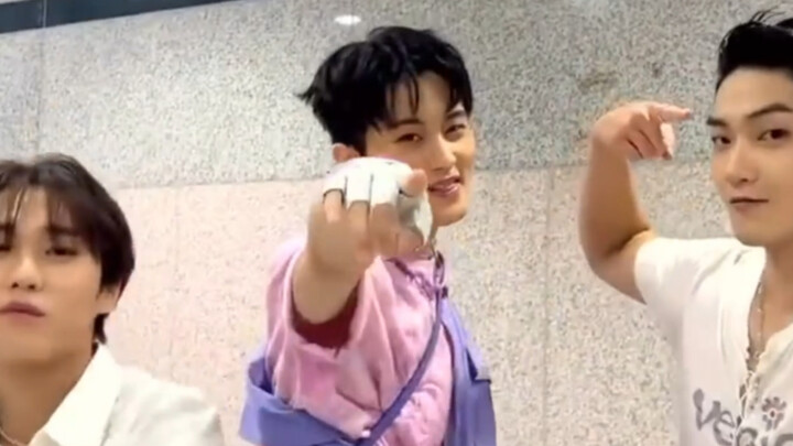 مارك لي: يومي الأكثر إثارة (10 تحديات)