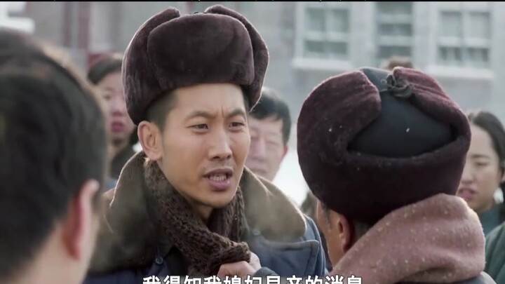 عجوز في السبعين يتفقد صومعة الحبوب ويلمح على الفور أمرًا مريبًا، ليكتشف بذلك سرًّا عظيمًا! فيلم درام