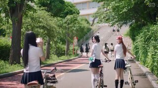 Hearts2Hearts "Style" M/V