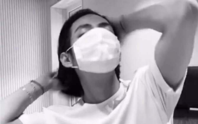 [Kim Taehyung] Just a few casual moves and he's already 'knocked out'—so impressive!