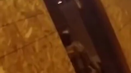 重温经典，室内不能开全自动 #真人CS  #wargame  #国外合法拍摄请勿模仿