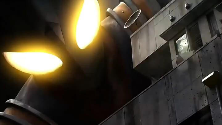 "Dream material tonight: Become light!"