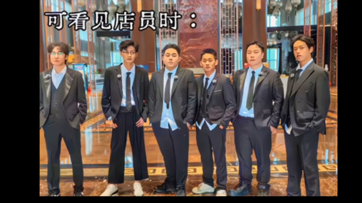 Khi bạn nghe nói rằng nếu Naruto đánh thắng nhân viên thì được ăn mì miễn phí