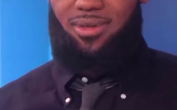 “LeBron Burns Through Tequila in One Go to Raise $100,000 for His School” #James #DouLaiNBA