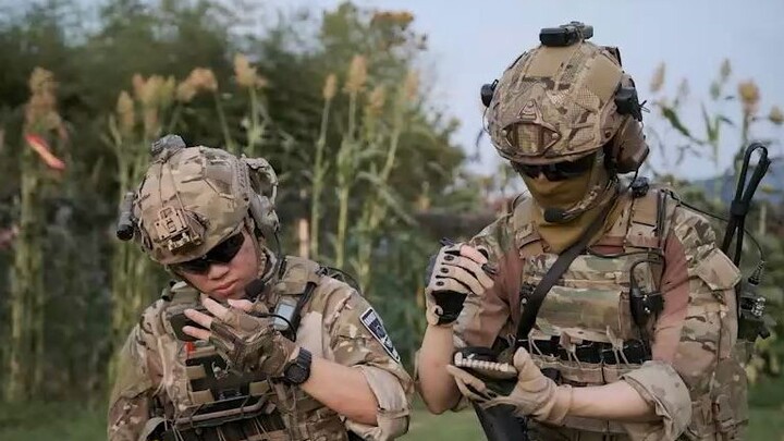 Two people at a loss because their request for fire support went unanswered.