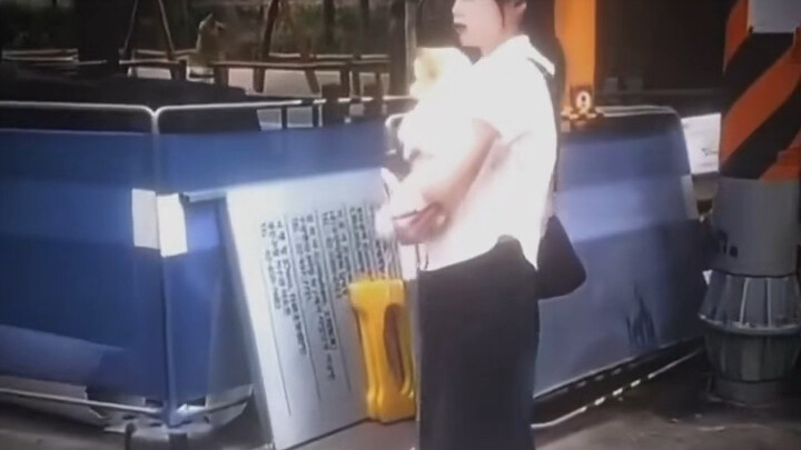 Người ta đã như thế rồi mà còn học theo人家