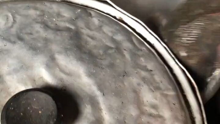 This cooking method is truly hardcore.