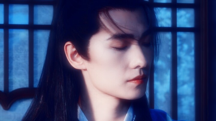 “Tiên phong đạo cốt.”