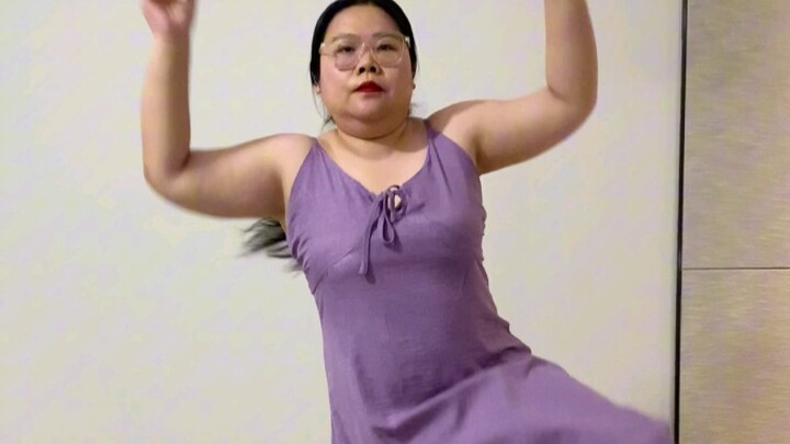 #Thử Thách Nhảy You: Nhảy của cô gái ngọt ngào cũng chẳng thành vấn đề, hôm nay ngọt quá đi thôi! #N