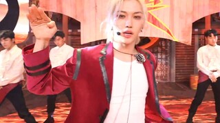 Sân khấu biểu diễn ca khúc trở lại mới nhất LALALALA của Straykids ngày 231112