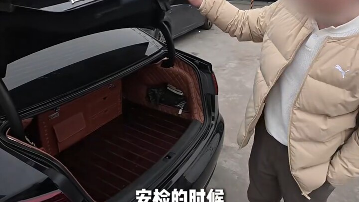 Audi A6 trunk lid motor repair; Volkswagen Teramont brake noise