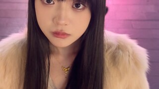 高高舔了舔自己的嘴唇，被毒死了...