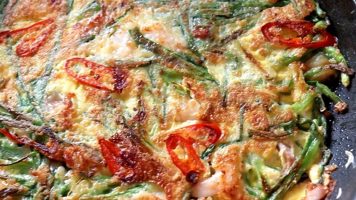 Tasty and Easy to Make - Seafood Scallion Pancake