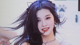 The charming violet tube top is so sexy. I finally waited for the return of the city treasure | Jin 