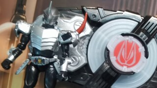 [Defense comes] Kamen Rider geats blind what to do: What is the king snake special shield buckle