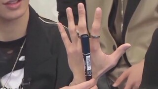 JPOP JO1 SHO BIG HANDS