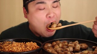 Beef intestine fired with noodles broadcast~! [ASMR]