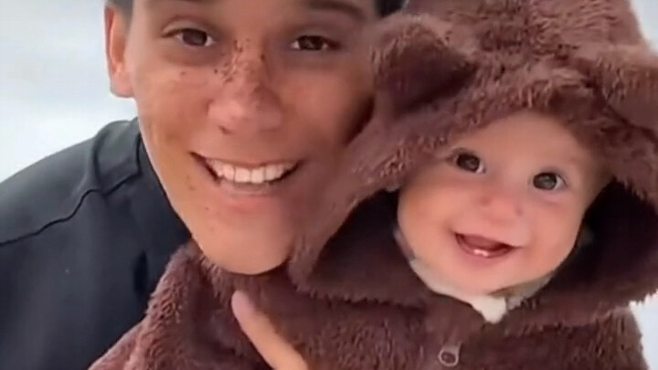 ตรวจสอบวิดีโอบนแพลตฟอร์มต่างประเทศที่มียอดวิวเกินร้อยล้าน...