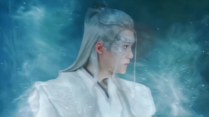 Siapa yang ngerti banget nih! Aku bener-bener ngerasa adegan saat Liuliu mendongak itu kayak protes 