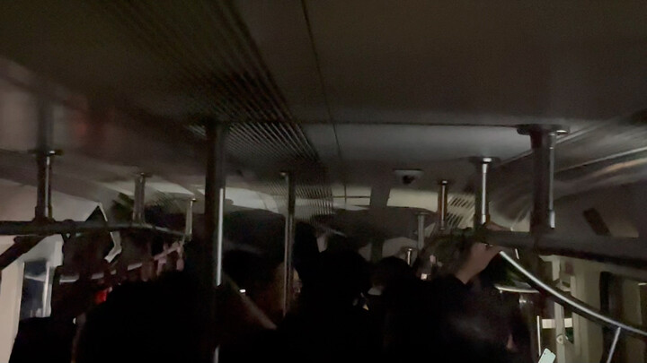 مسار حادث خط تشانغ بينغ لمترو بكين، مُسجَّل بالفيديو من قبلي شخصيًا