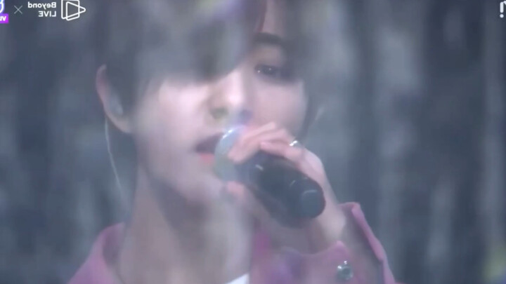 「สู้เหมย» จางหายไปในเพลงสุดท้ายของฉัน การร้องประสานเสียงสู้เหมยนั้นยอดเยี่ยมมาก