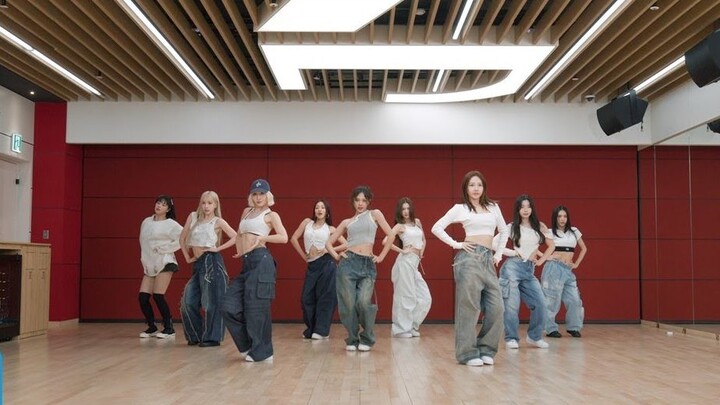 【4K】 ท่าเต้นซ้อมในห้องฝึกซ้อมของเพลงไตเติลล่าสุด "Strategy" ของ TWICE