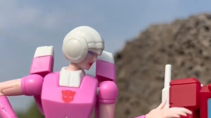 Transformers Mini-Theatre Episode 2: Kisah Pedang Kuno