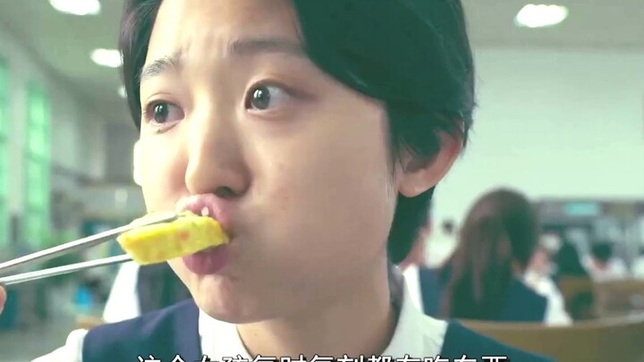 فتاة مُتجسِّدة تمتلك قدرات خاصة، وتتغذَّى حصريًّا على عث الجرب، فنَمَا في معدتها وحش غريب!