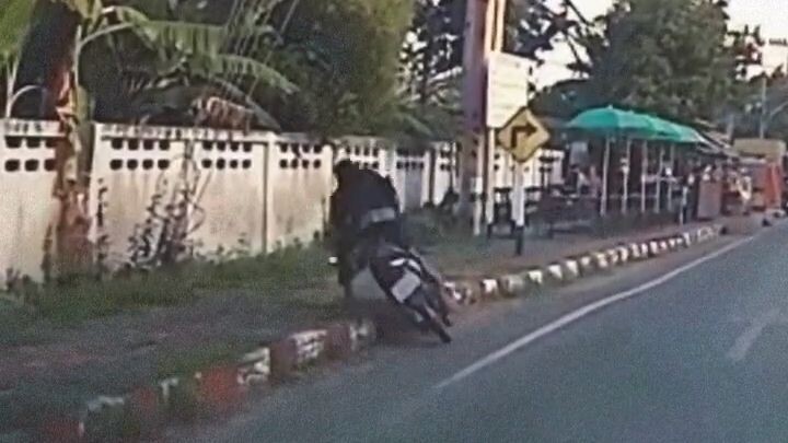 Biker Says Namaste… Seconds Before Shocking Crash! 😳🙏💥